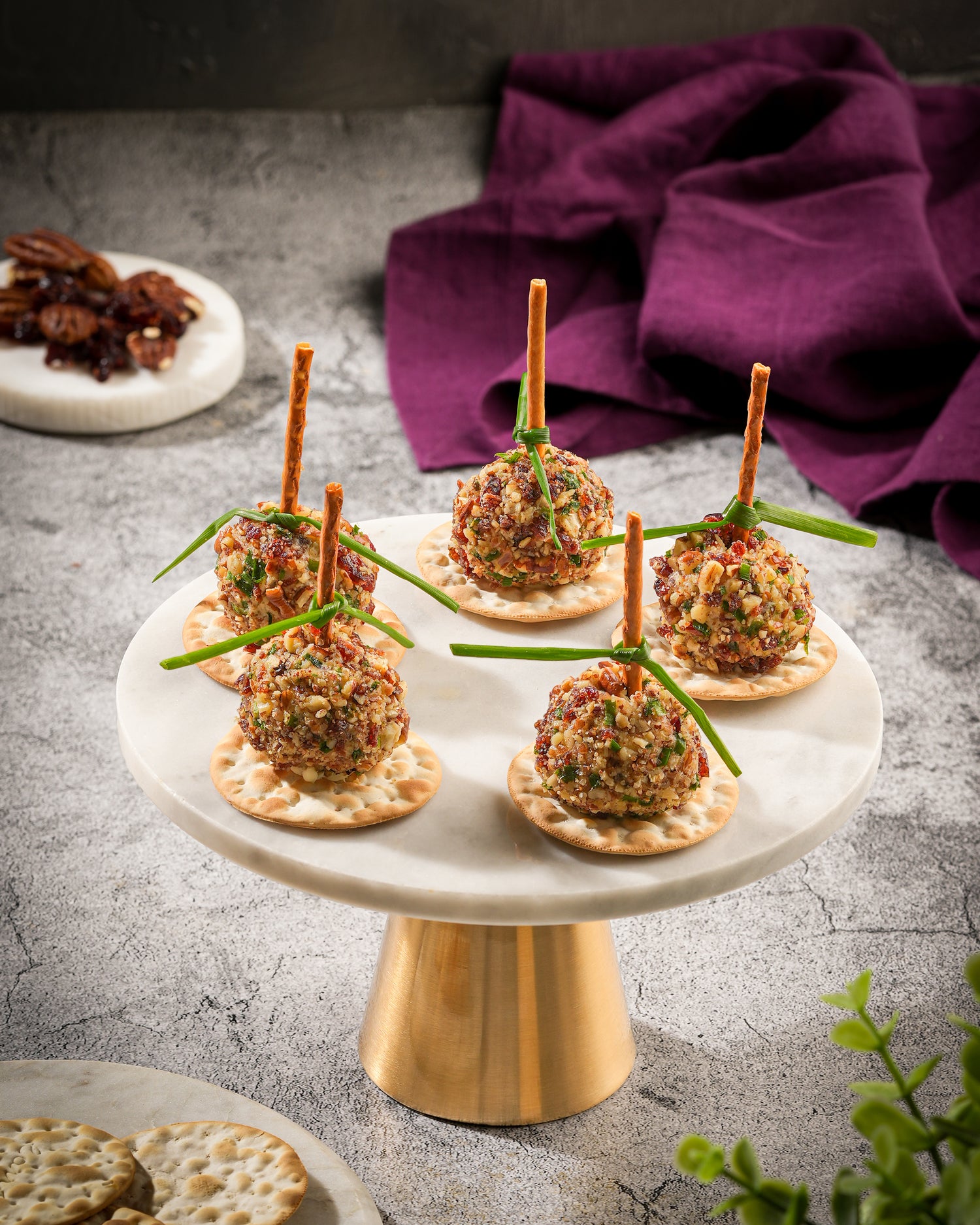 1- Canapés & Skewers